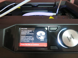 Новинка выставки CES 2014 в Лас-Вегасе 3D принтер MakerBot Replicator (5th Generation)