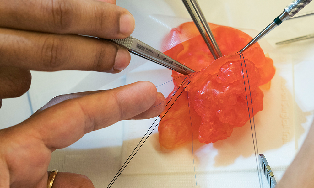 3D печать хирургических макетов.jpg