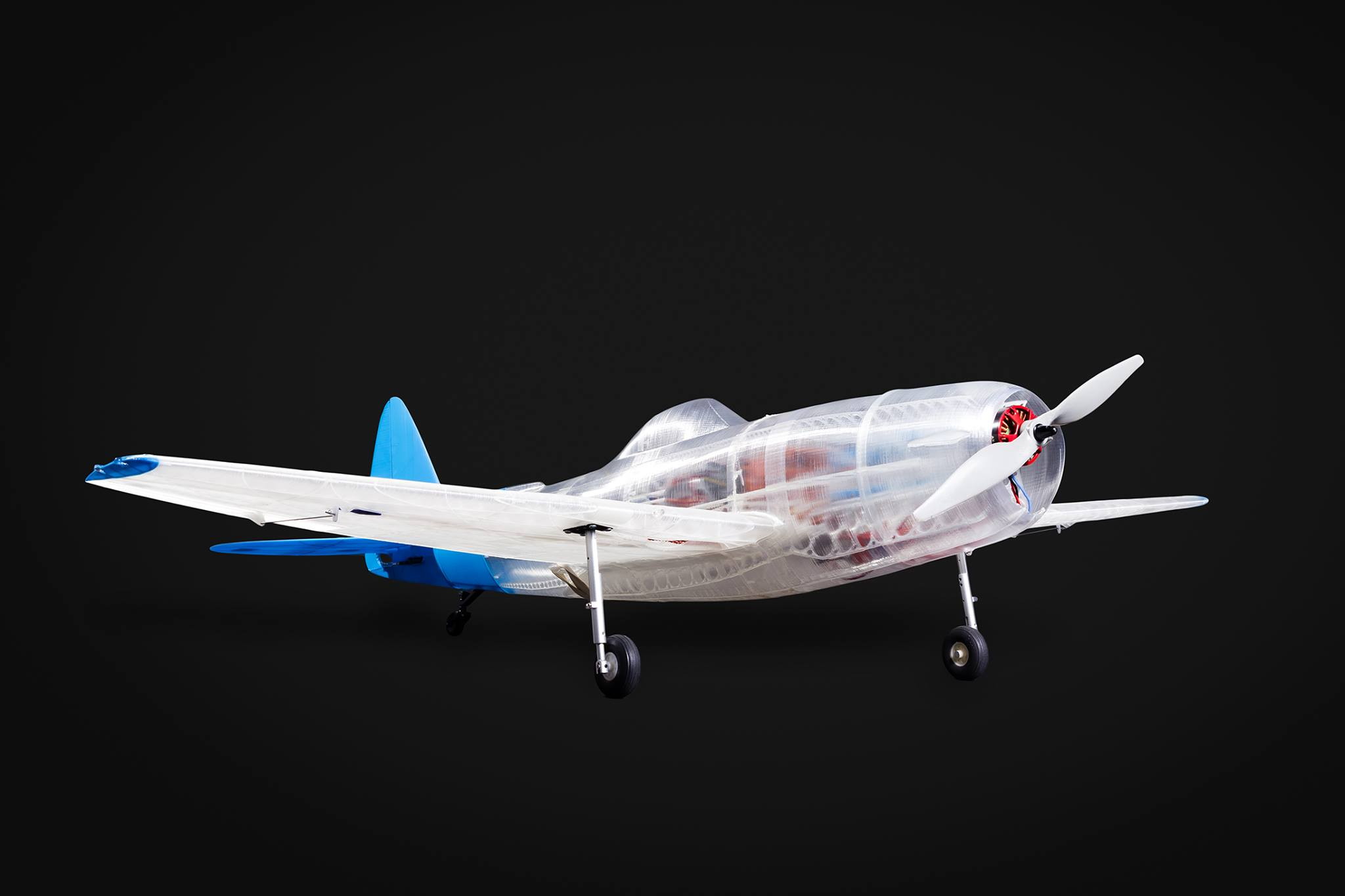 РУ самолет, распечатанный на 3D принтере